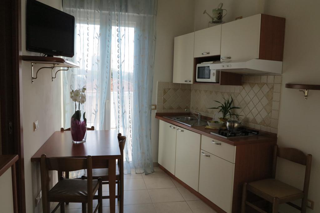 Residence La Villetta Rimini Exterior photo