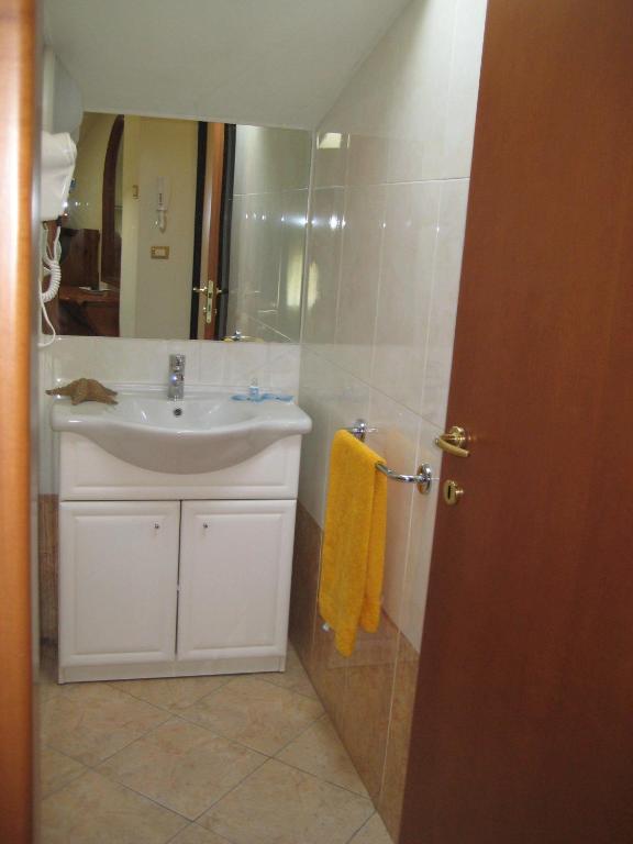 Residence La Villetta Rimini Room photo
